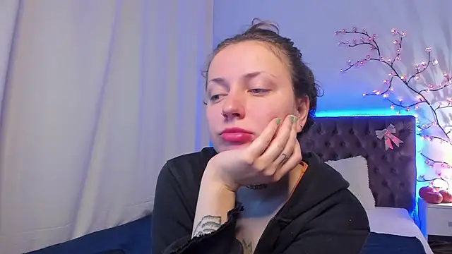 LilaVame online show from 30, 10, 2025