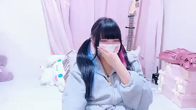 Nyan love ch online show from 24, 9, 2025