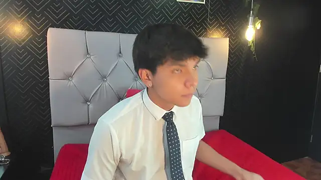 Thiago Kozak online show from 8, 11, 2025