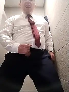 BigCristh79 online show from 8, 11, 2025