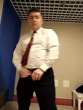 Snapshot of BigCristh79 chatting on 22, 3, 2026 BigCristh79 online show from 22, 3, 2026