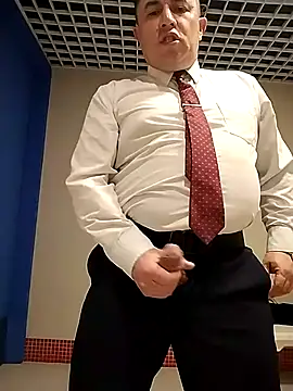 Snapshot of BigCristh79 chatting on 25, 3, 2026 BigCristh79 online show from 25, 3, 2026