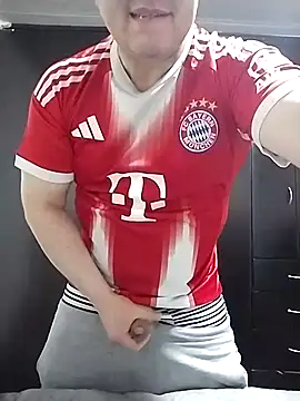 Snapshot of BigCristh79 chatting on 15, 4, 2026 BigCristh79 online show from 15, 4, 2026