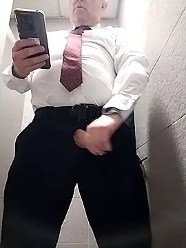 Snapshot of BigCristh79 chatting on 18, 4, 2026 BigCristh79 online show from 18, 4, 2026