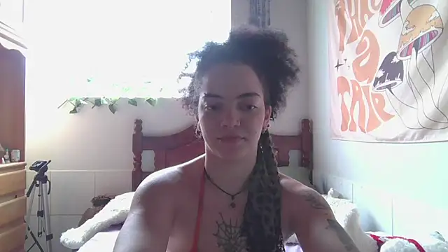 Snapshot of CamillyBlum chatting on 1, 4, 2026 CamillyBlum online show from 1, 4, 2026