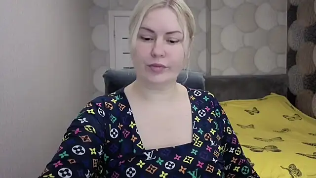 CrystallKiss online show from 29, 11, 2025