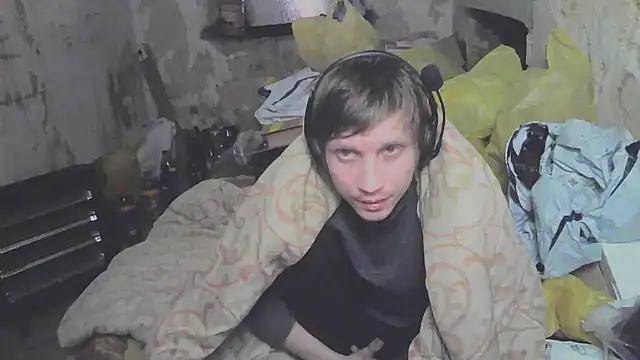 Snapshot of makarov1993 chatting on 30, 4, 2026 makarov1993 online show from 30, 4, 2026