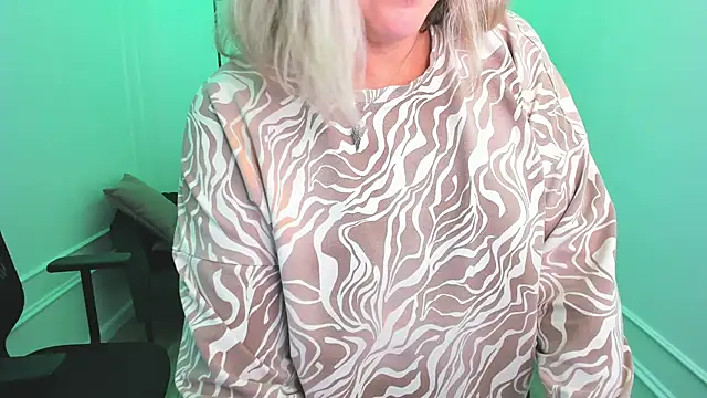 NinaStarle online show from 12, 9, 2025