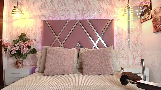 Snapshot of Aliice1_ chatting on 11, 11, 2025 Aliice1 online show from 11, 11, 2025