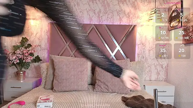 Snapshot of Aliice1_ chatting on 25, 11, 2025 Aliice1 online show from 25, 11, 2025