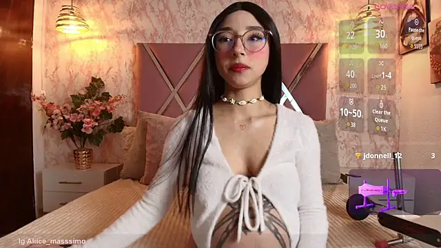 Snapshot of Aliice1_ chatting on 30, 11, 2025 Aliice1 online show from 30, 11, 2025