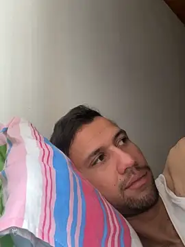 Snapshot of Michaell_Spinelly chatting on 8, 10, 2025 Michaell Spinelly online show from 8, 10, 2025