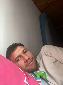 Snapshot of Michaell_Spinelly chatting on 11, 10, 2025 Michaell Spinelly online show from 11, 10, 2025