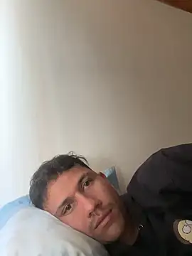 Snapshot of Michaell_Spinelly chatting on 21, 11, 2025 Michaell Spinelly online show from 21, 11, 2025