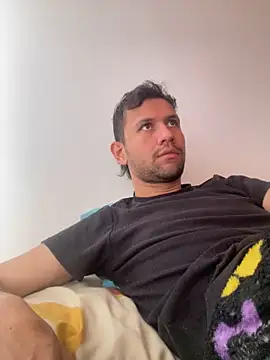 Snapshot of Michaell_Spinelly chatting on 30, 11, 2025 Michaell Spinelly online show from 30, 11, 2025