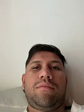Michaell Spinelly online show from 28, 7, 2026