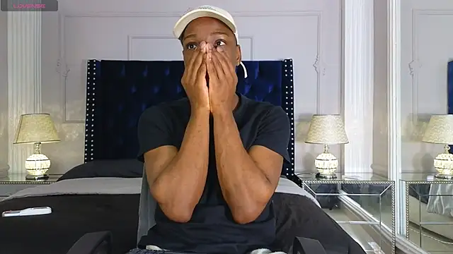 Snapshot of CharlesBrown_ chatting on 1, 4, 2026 CharlesBrown online show from 1, 4, 2026