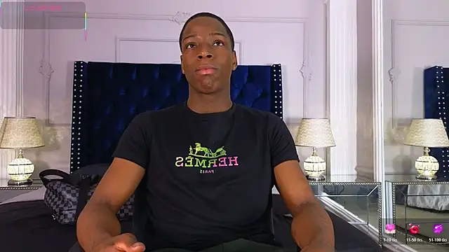 Snapshot of CharlesBrown_ chatting on 7, 4, 2026 CharlesBrown online show from 7, 4, 2026