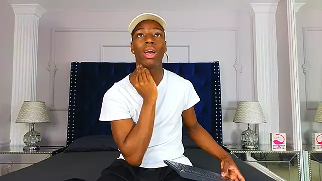 Snapshot of CharlesBrown_ chatting on 26, 4, 2026 CharlesBrown online show from 26, 4, 2026