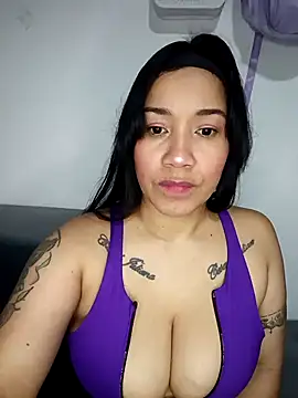 Snapshot of violettaa_millerss chatting on 12, 4, 2026 violettaa millerss online show from 12, 4, 2026