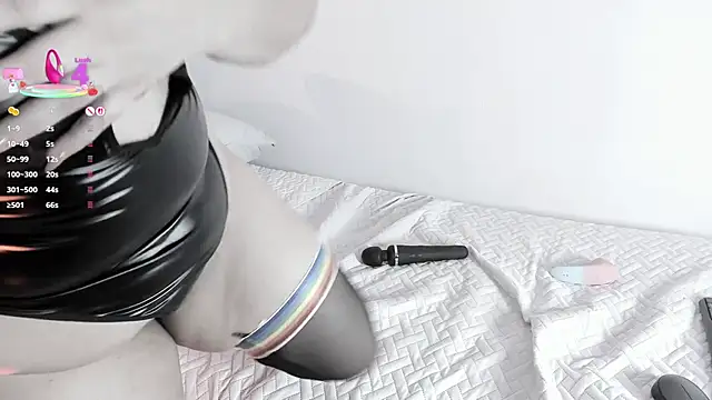 Snapshot of hinazuru chatting on 12, 11, 2025 hinazuru online show from 12, 11, 2025