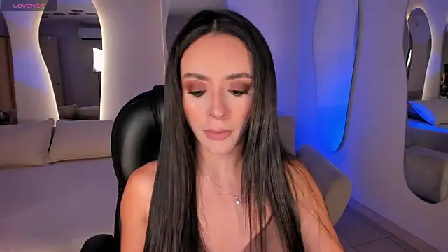 Snapshot of IsabellaMoreau chatting on 1, 8, 2026 IsabellaMoreau online show from 1, 8, 2026