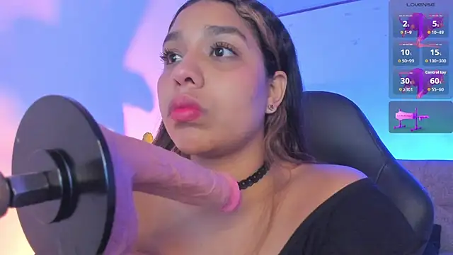 Snapshot of giselle_upp chatting on 22, 3, 2026 giselle upp online show from 22, 3, 2026