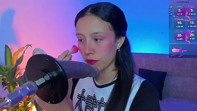 alicemoon   online show from 13, 2, 2026