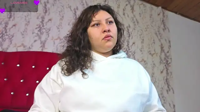 Larissa Antonella online show from 28, 9, 2025