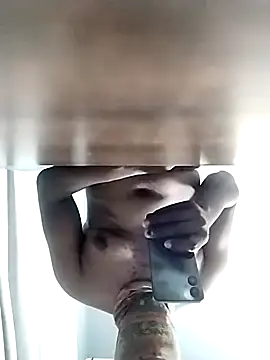 Snapshot of BBcDudeForSluts chatting on 22, 4, 2026 BBcDudeForSluts online show from 22, 4, 2026