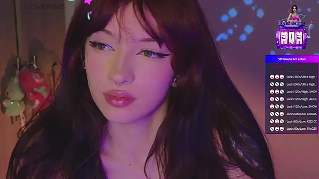 Snapshot of Moonlightt_21 chatting on 8, 3, 2026 Moonlightt 21 online show from 8, 3, 2026