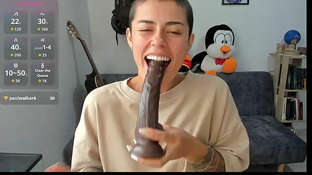 natt op online show from 8, 10, 2025