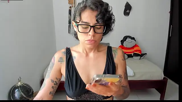 Snapshot of natt_op chatting on 17, 7, 2026 natt op online show from 17, 7, 2026