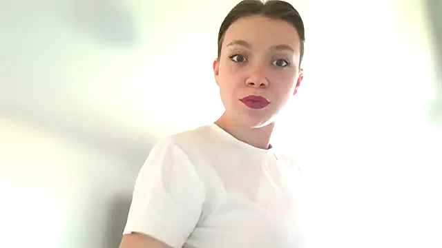 Snapshot of WonderAngela chatting on 4, 3, 2026 WonderAngela online show from 4, 3, 2026