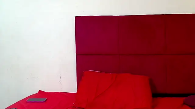 HugeTitisxx online show from 14, 12, 2025