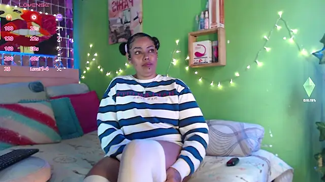 Snapshot of katherinnyazz chatting on 12, 1, 2026 katherinnyazz online show from 12, 1, 2026