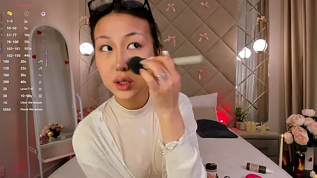 Snapshot of Nelly_Kimm chatting on 9, 3, 2026 Nelly Kimm online show from 9, 3, 2026