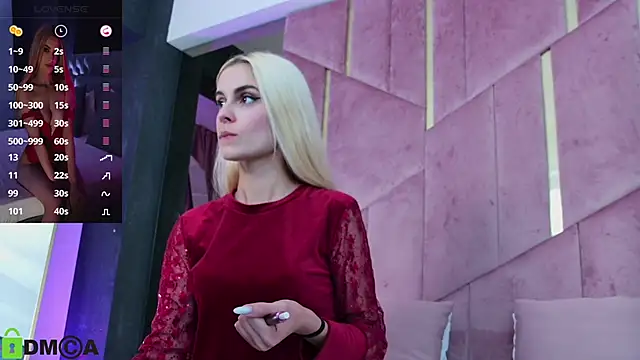 SelenaDaze online show from 13, 9, 2025