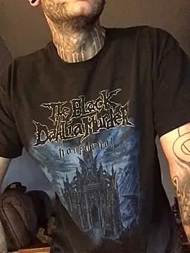 Snapshot of BlueCollarTattoos chatting on 1, 7, 2026 BlueCollarTattoos online show from 1, 7, 2026