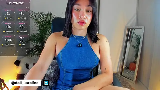 Snapshot of dollforsex_ chatting on 12, 1, 2026 dollforsex online show from 12, 1, 2026