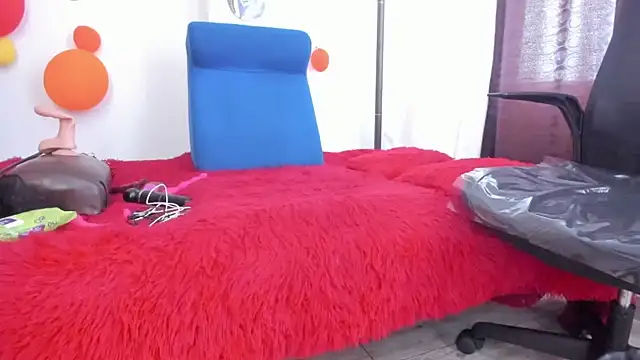 miaroberts69 online show from 13, 7, 2026