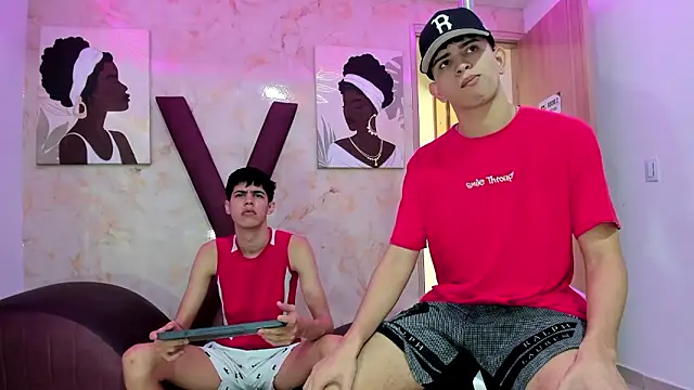 TWINKS FRIENDS online show from 14, 1, 2026