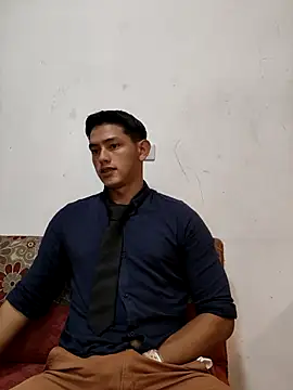 Hiroshi Shen online show from 9, 9, 2025