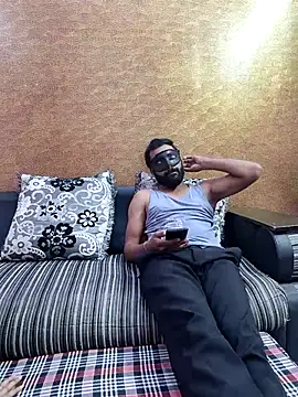 Iampriyaaa15 online show from 2, 12, 2025