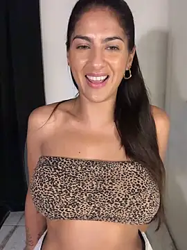 Snapshot of chicachocolate01 chatting on 17, 3, 2026 chicachocolate01 online show from 17, 3, 2026