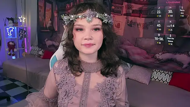 Snapshot of EmilyChaves chatting on 28, 10, 2025 EmilyChaves online show from 28, 10, 2025