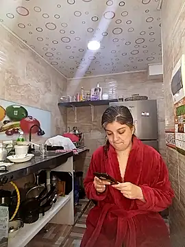 queemking online show from 7, 1, 2026