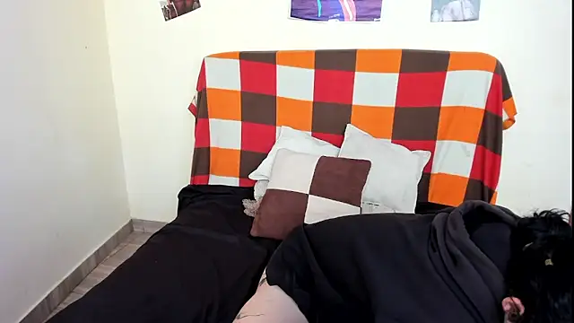 Snapshot of _hesttia chatting on 8, 10, 2025 hesttia online show from 8, 10, 2025