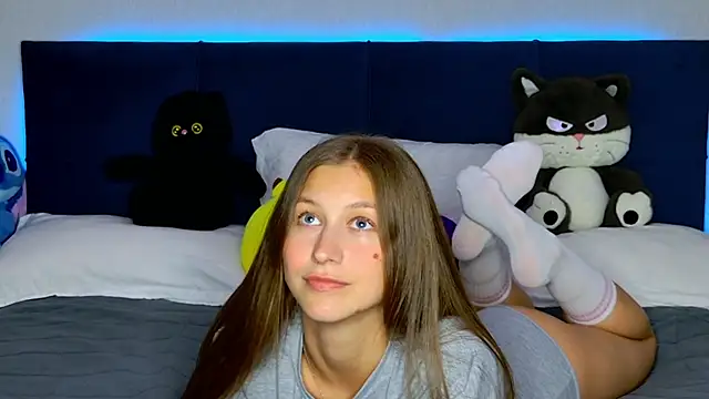 Snapshot of MissEmilyMiller chatting on 26, 3, 2026 MissEmilyMiller online show from 26, 3, 2026