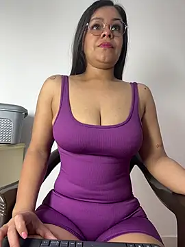 sweet shadil  online show from 7, 2, 2026